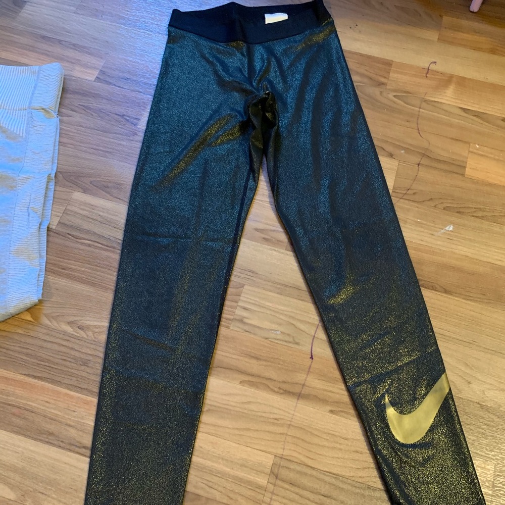 Nike leggings